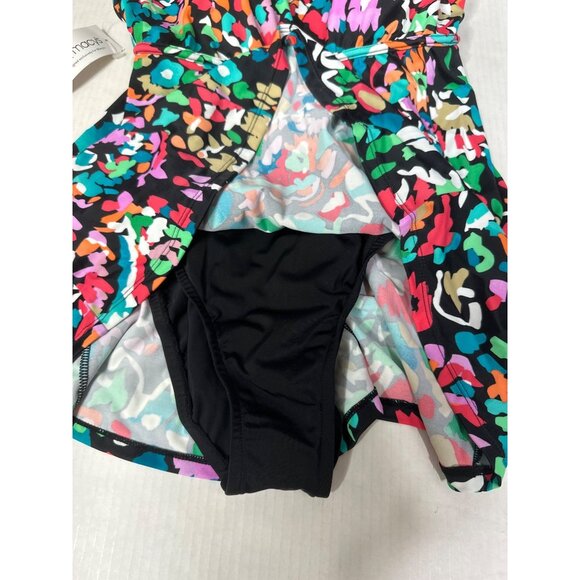 Swim Solutions Women’s Size 8 Floral Swim Dress Built-In Bra Full Coverage - Picture 3 of 8